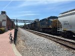 CSX 562